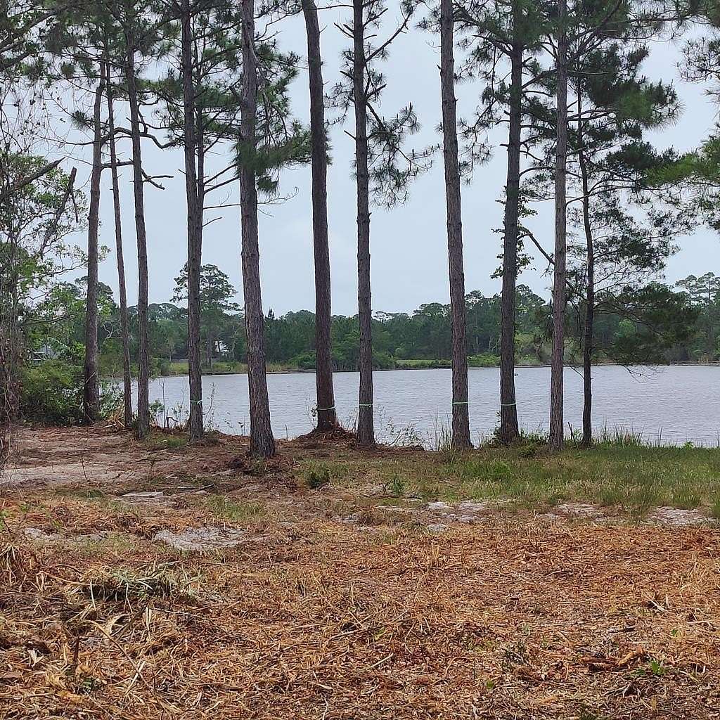 1.38 Acres of Residential Land for Sale in Carrabelle, Florida