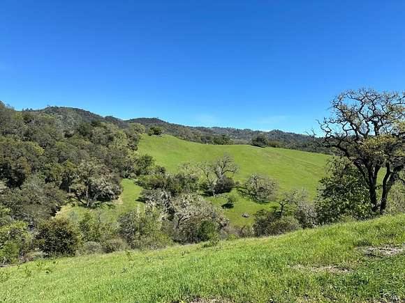 7 Acres of Residential Land for Sale in Geyserville, California