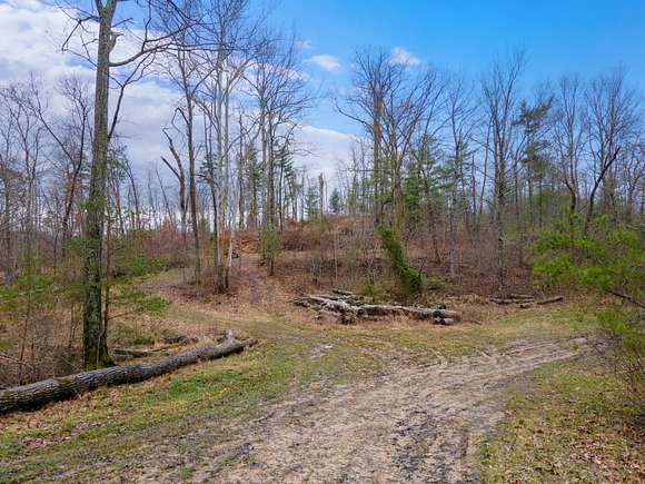 2.05 Acres of Residential Land for Sale in Stanton, Kentucky