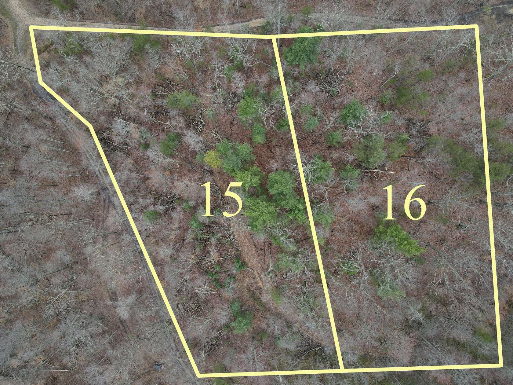 1.58 Acres of Residential Land for Sale in Stanton, Kentucky