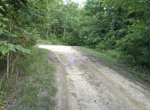 2.79 Acres of Residential Land for Sale in Stanton, Kentucky
