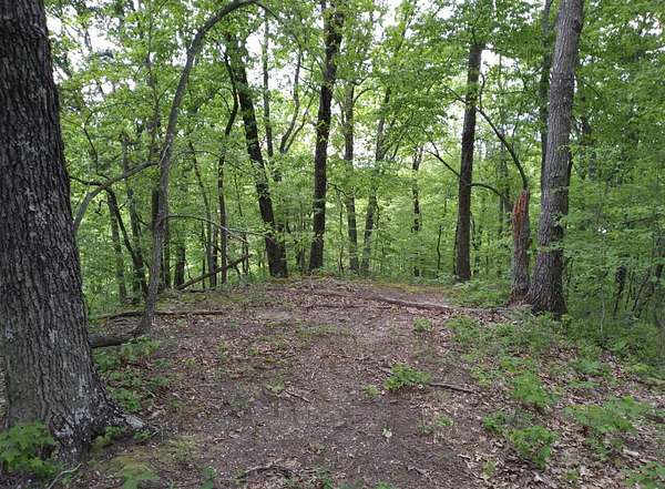 2 Acres of Residential Land for Sale in Stanton, Kentucky