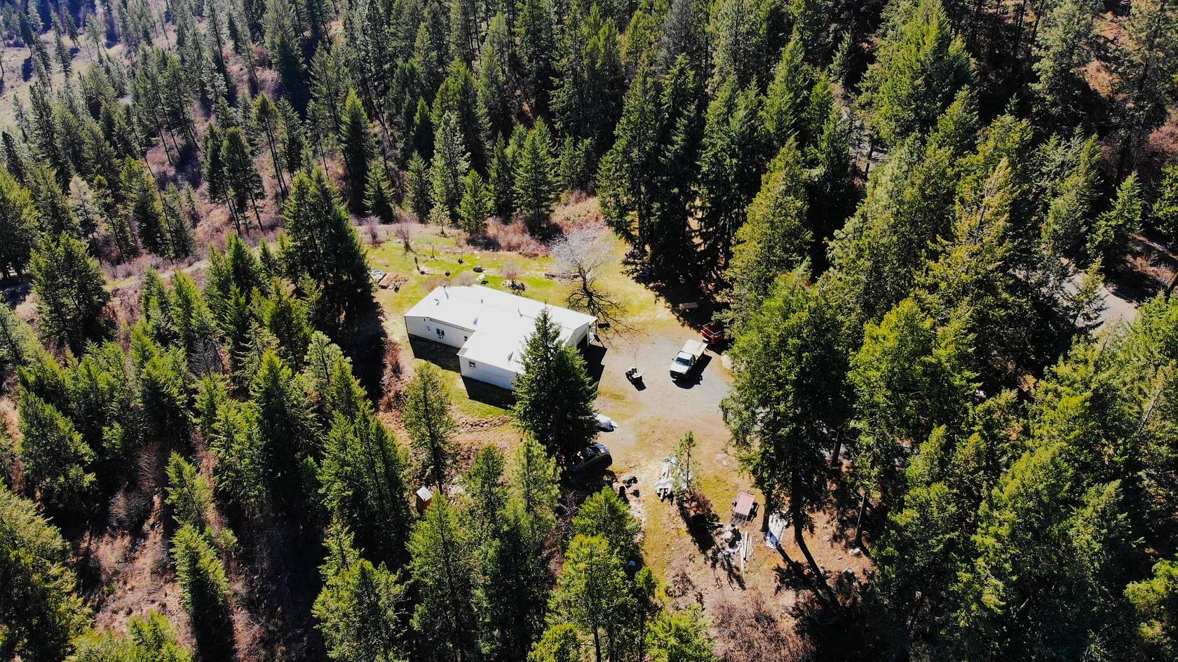 14.6 Acres of Land with Home for Sale in Kettle Falls, Washington