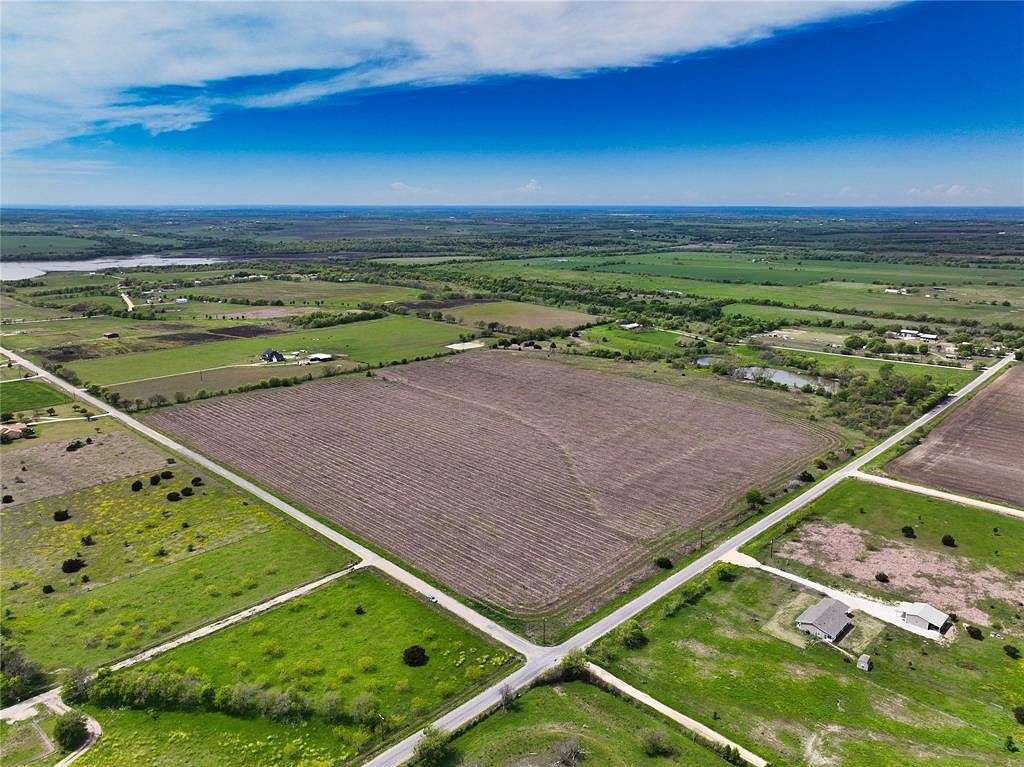 2 Acres of Residential Land for Sale in Troy, Texas
