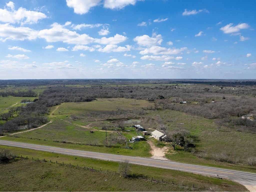 Land for Sale in Lockhart, Texas