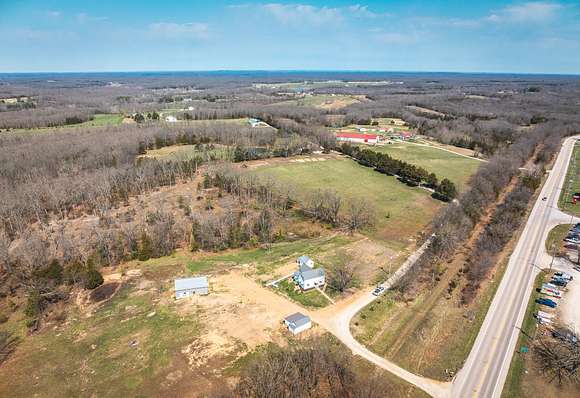 27.5 Acres of Improved Recreational Land & Farm for Sale in Gerald, Missouri