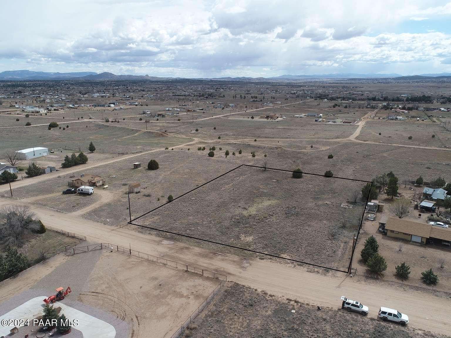 1.5 Acres of Residential Land for Sale in Paulden, Arizona