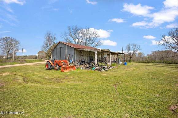 10 Acres of Residential Land with Home for Sale in Mendenhall ...