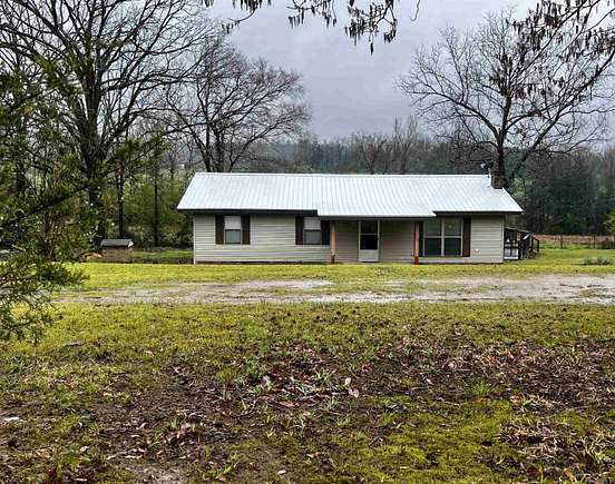 8 Acres of Residential Land with Home for Sale in Amity, Arkansas
