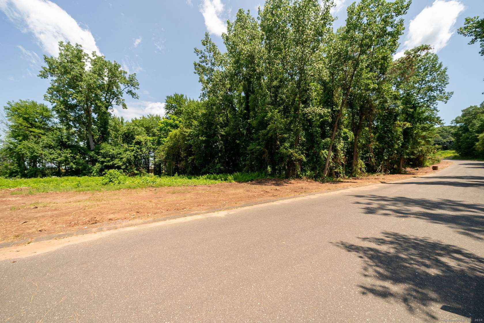 0.96 Acres of Commercial Land for Sale in Southington, Connecticut