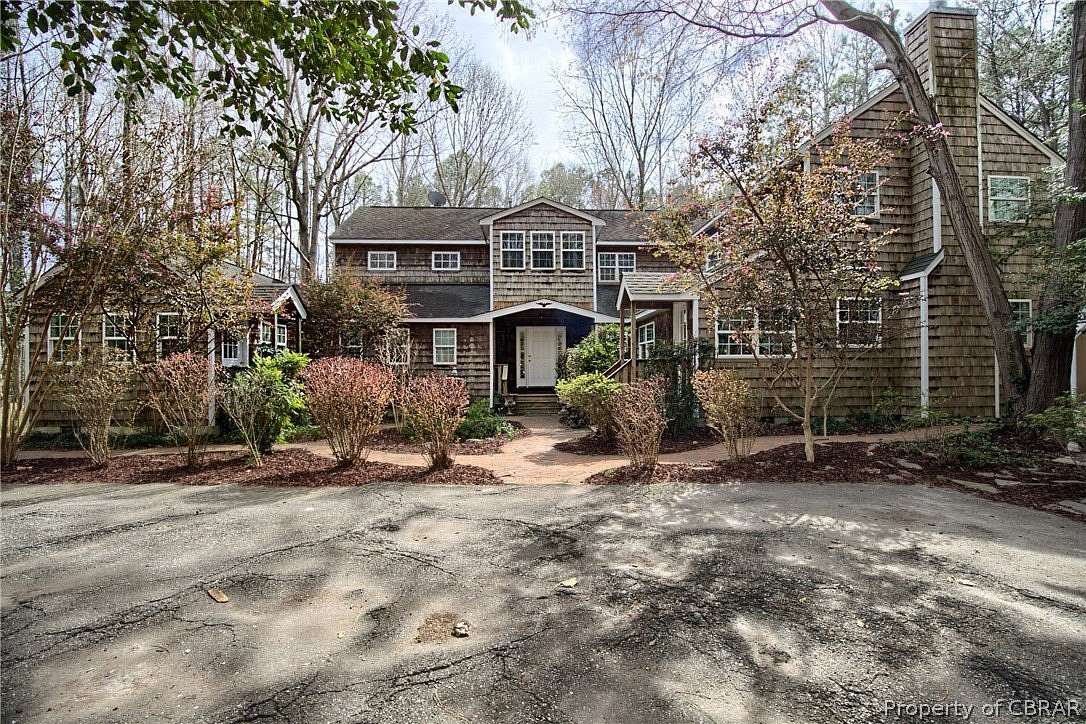 13.3 Acres of Land with Home for Sale in Gloucester, Virginia