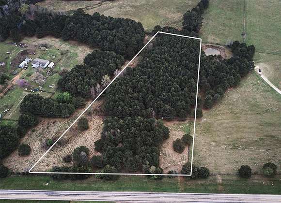 5 Acres of Residential Land for Sale in Daingerfield, Texas