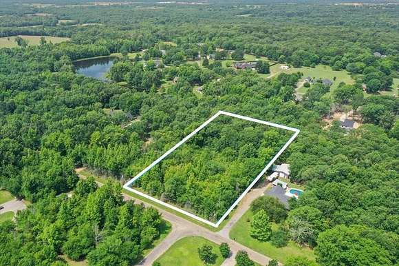 2.3 Acres of Residential Land for Sale in Mount Pleasant, Texas