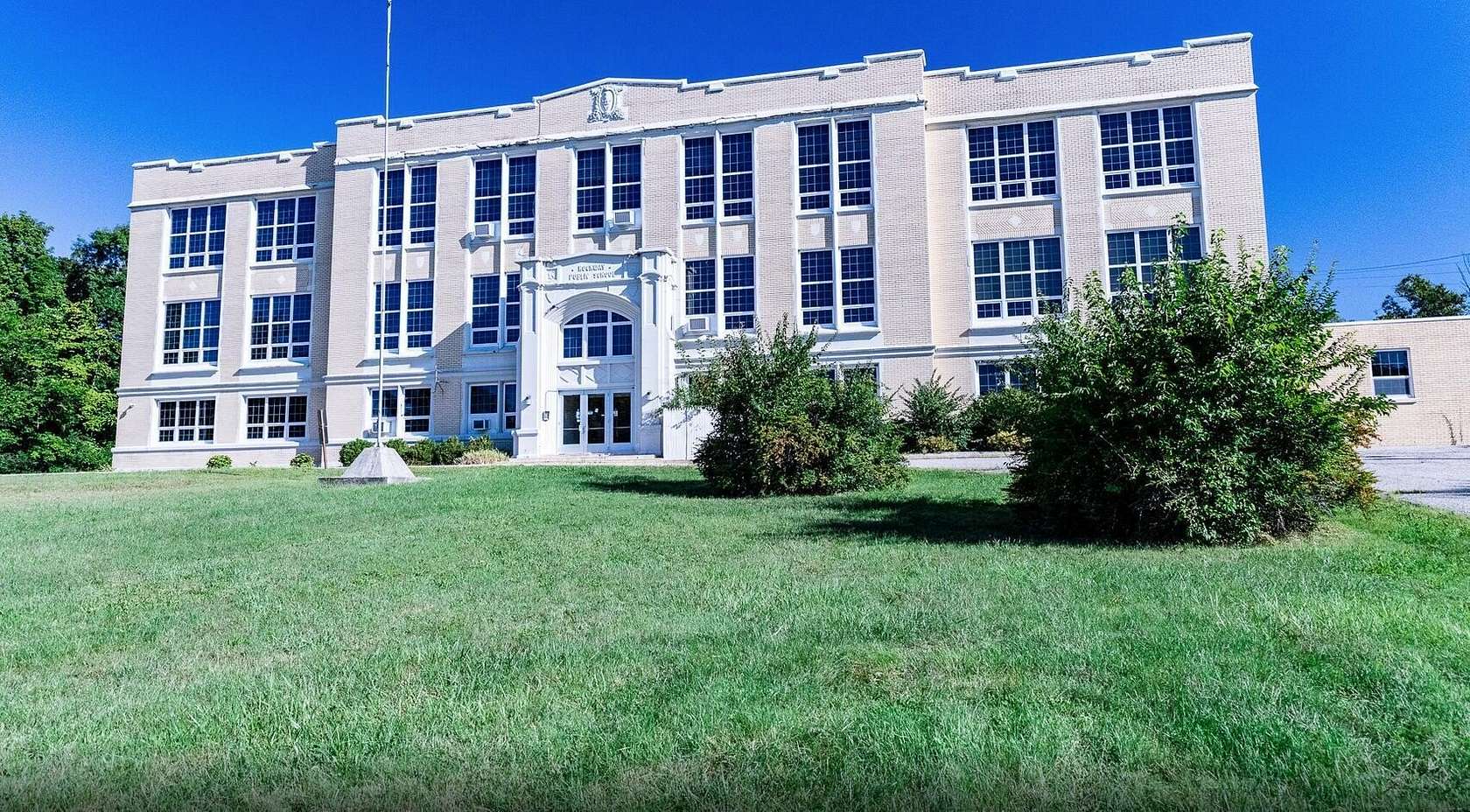 8 Acres of Residential Land for Sale in Springfield, Ohio