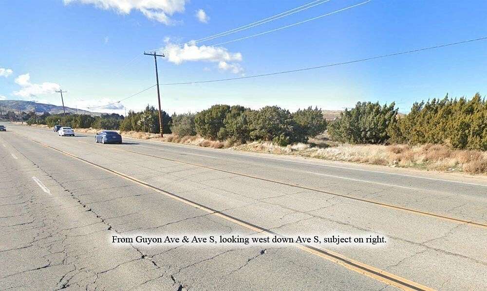19.7 Acres of Commercial Land for Sale in Palmdale, California