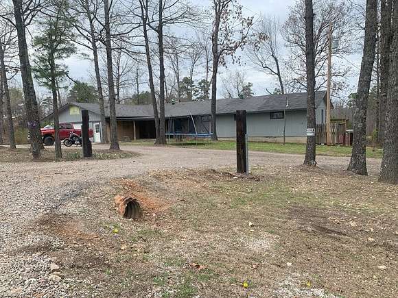 3.4 Acres of Residential Land with Home for Sale in Yellville, Arkansas