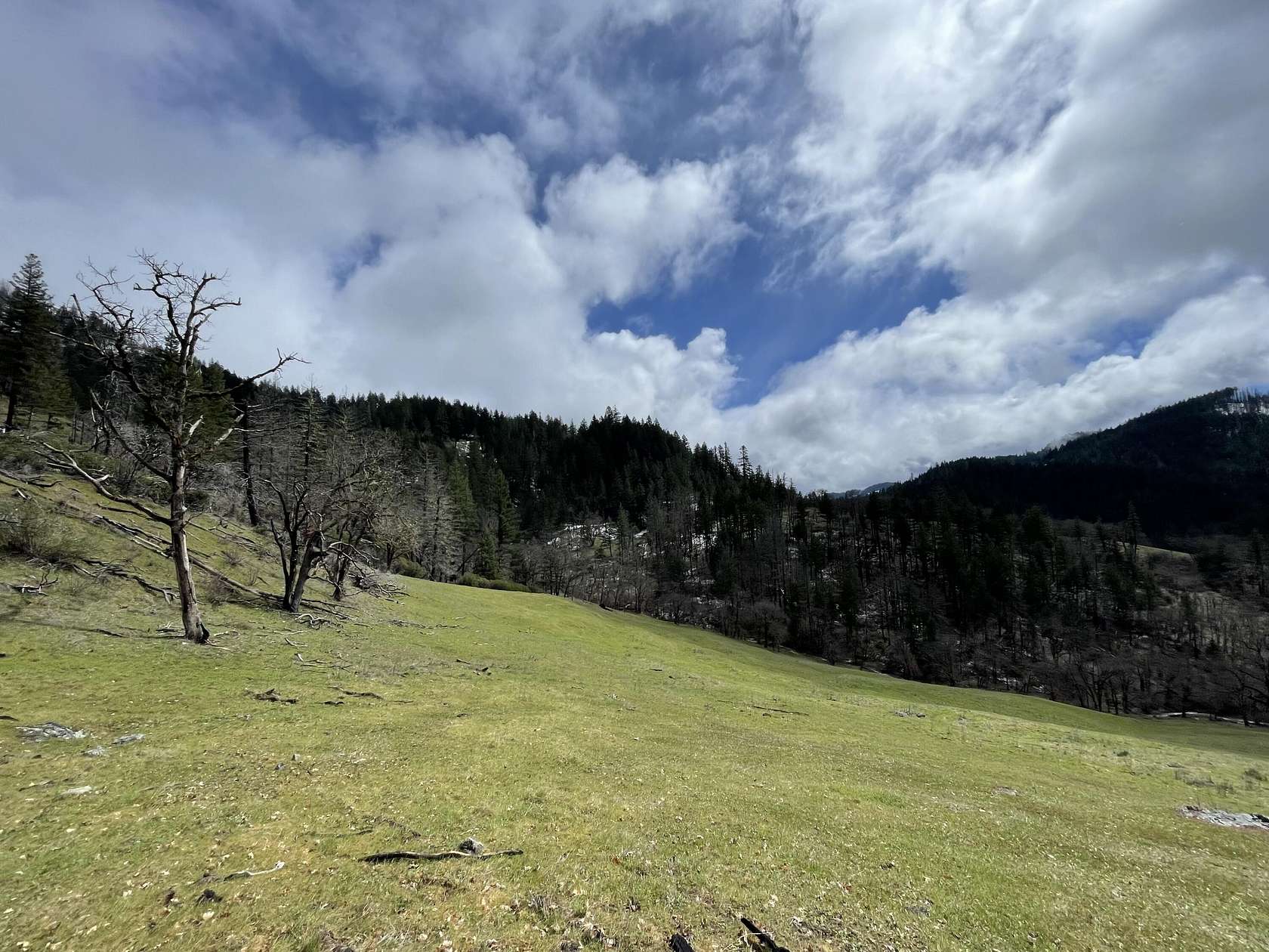 160 Acres of Land for Sale in Mad River, California