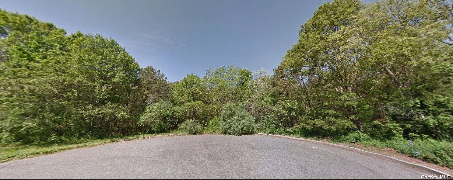 2.4 Acres of Residential Land for Sale in Port Jefferson Station, New York
