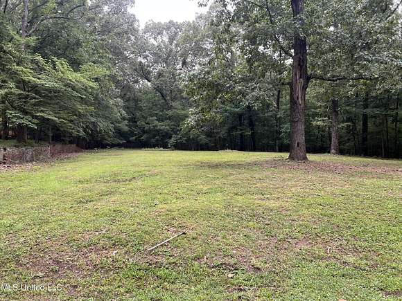 2.4 Acres of Residential Land for Sale in Southaven, Mississippi