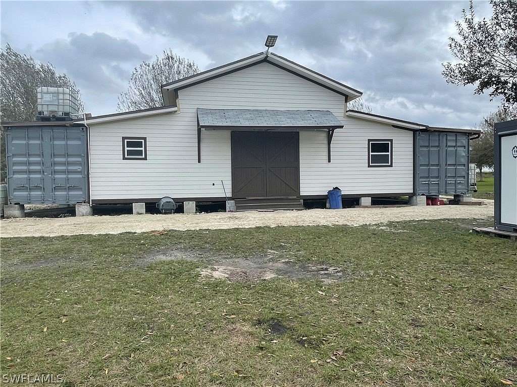 10 Acres of Residential Land for Sale in Clewiston, Florida