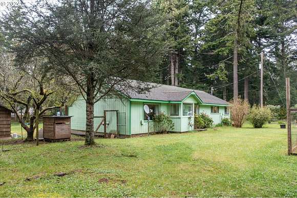 2.2 Acres of Residential Land with Home for Sale in Bandon, Oregon