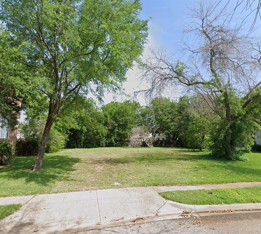 0.25 Acres of Residential Land for Sale in Farmers Branch, Texas