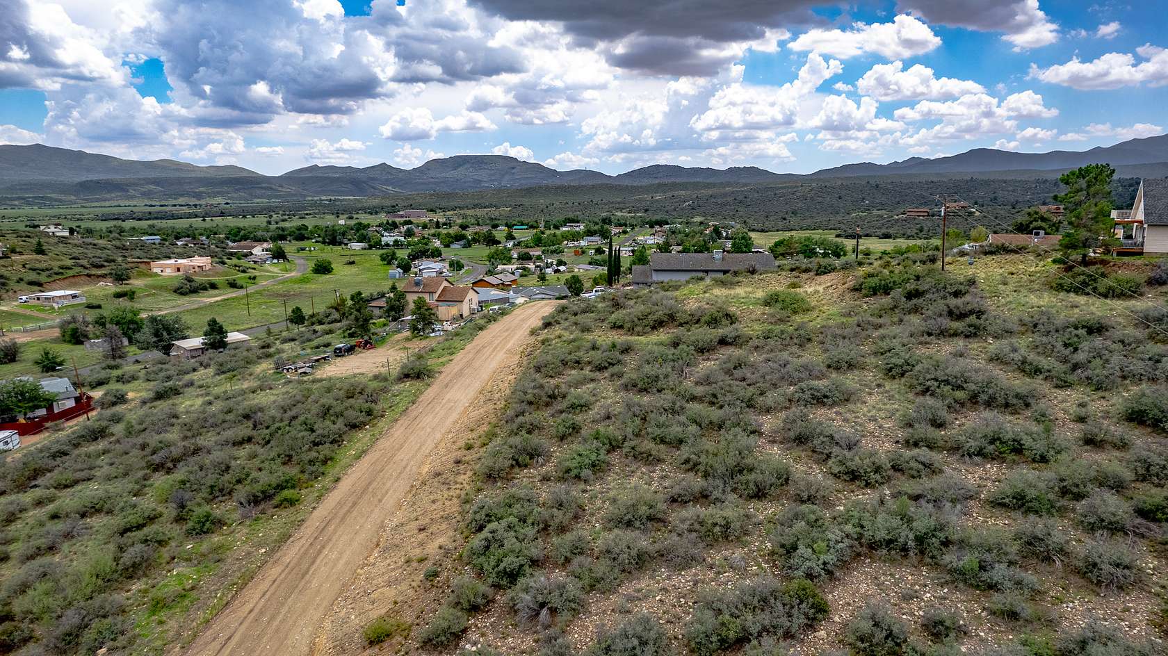 0.34 Acres of Residential Land for Sale in Peeples Valley, Arizona