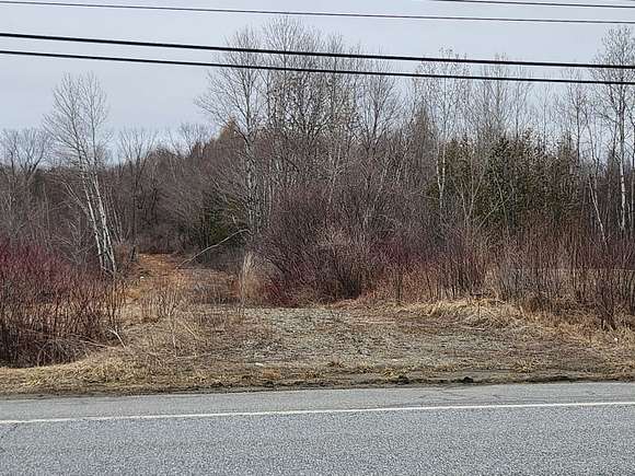 2.5 Acres of Residential Land for Sale in Newport, Maine