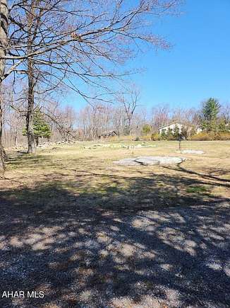 1 Acre of Residential Land for Sale in Breezewood, Pennsylvania
