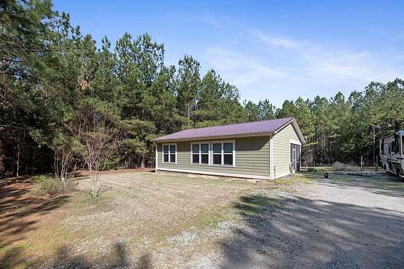 3.1 Acres of Residential Land with Home for Sale in Abbeville, South Carolina