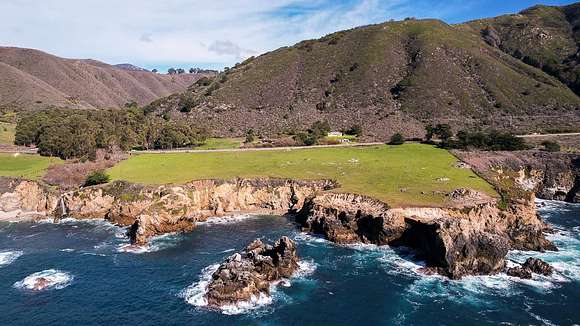 15.5 Acres of Land with Home for Sale in Monterey, California