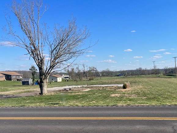 1 Acre of Residential Land for Sale in Princeton, Kentucky
