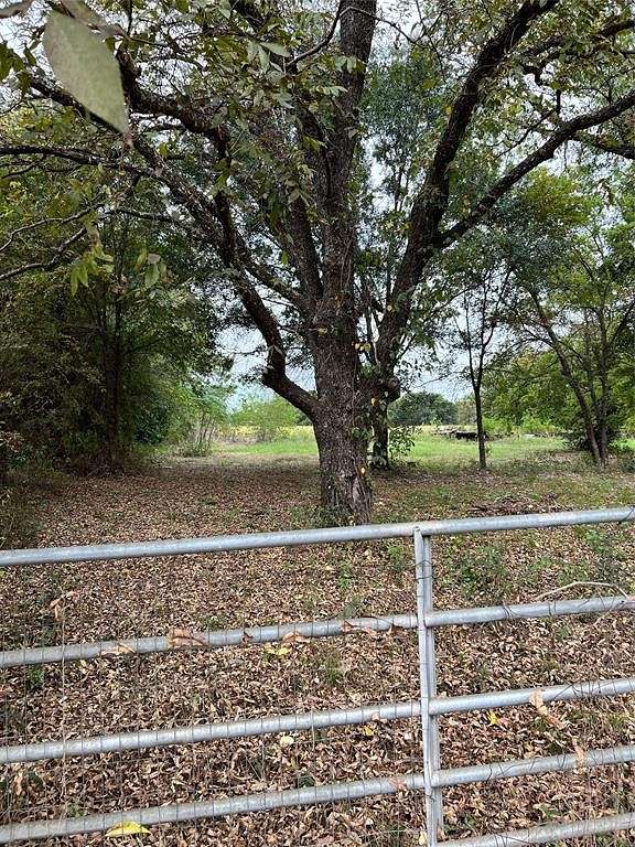 0.89 Acres of Land for Sale in Payne Springs, Texas