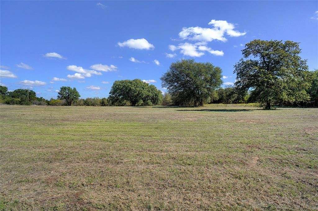 10.1 Acres of Land for Sale in Granbury, Texas