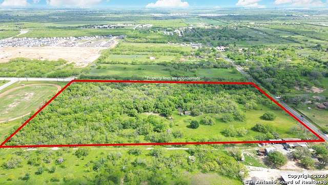 18.1 Acres of Land for Sale in San Antonio, Texas
