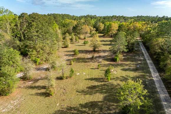 12.4 Acres of Land with Home for Sale in Tallahassee, Florida