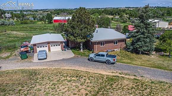 10.62 Acres of Land with Home for Sale in Longmont, Colorado