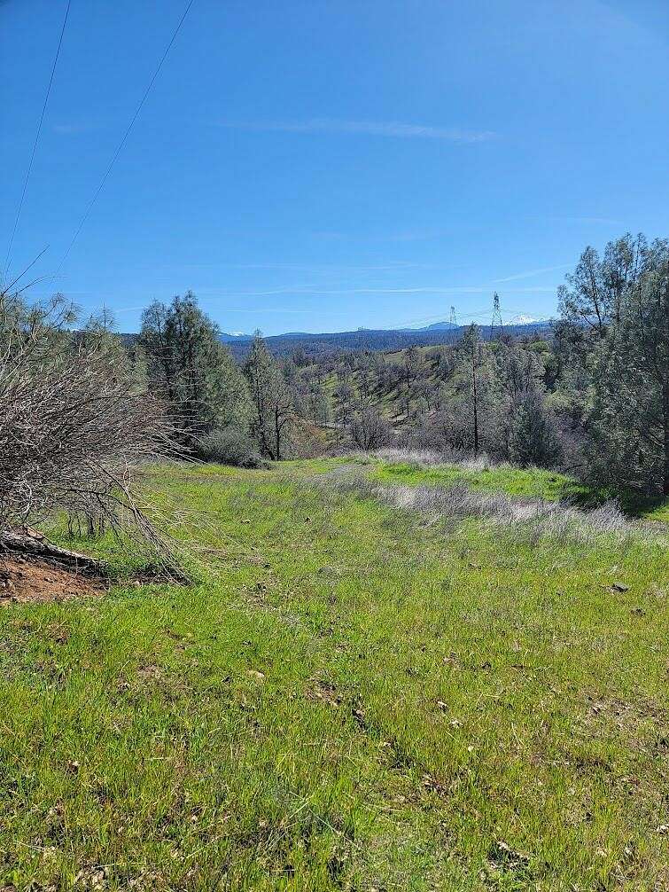 15.22 Acres of Land for Sale in Oak Run, California