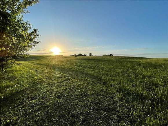 14 Acres of Land for Sale in New Virginia, Iowa
