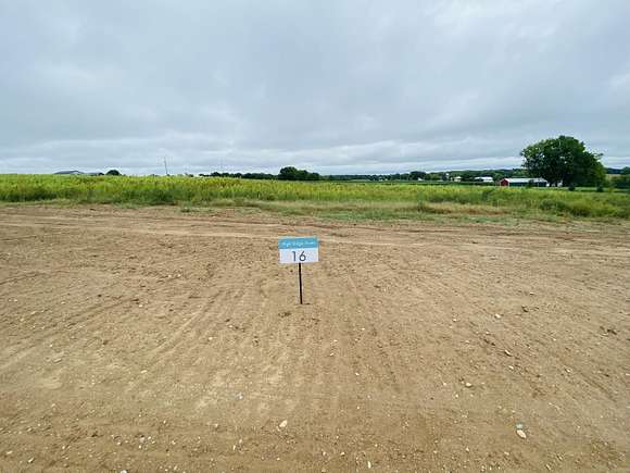 1 Acre of Residential Land for Sale in Freeport, Michigan