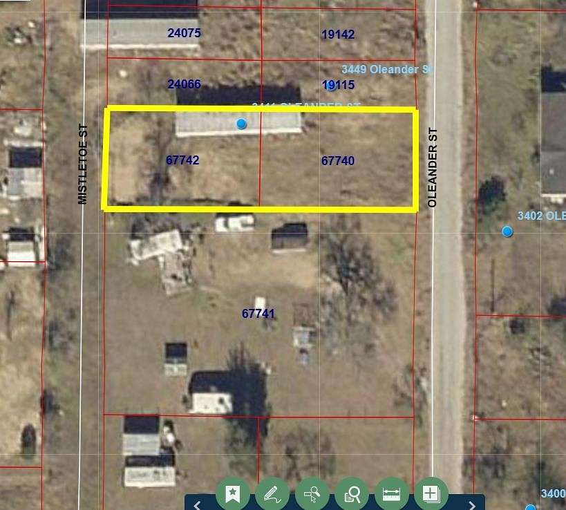 0.17 Acres of Land for Sale in Kingsland, Texas