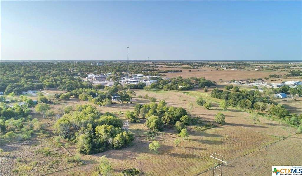 13 Acres of Land for Sale in Edna, Texas