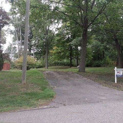 0.29 Acres of Residential Land for Sale in Farmington Hills, Michigan
