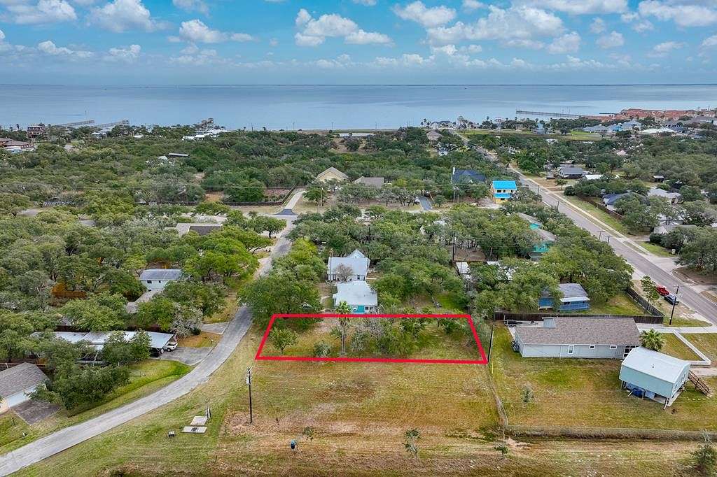 0.21 Acres of Residential Land for Sale in Rockport, Texas