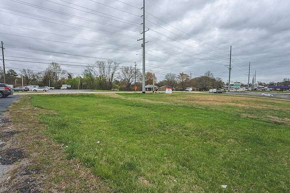 3.9 Acres of Land for Auction in Danville, Virginia