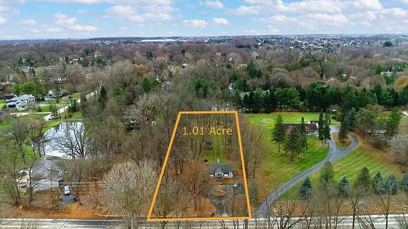 1.01 Acres of Residential Land for Sale in Northville, Michigan