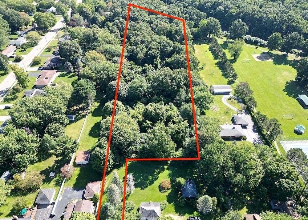 4.75 Acres of Land for Sale in St. Joseph, Michigan