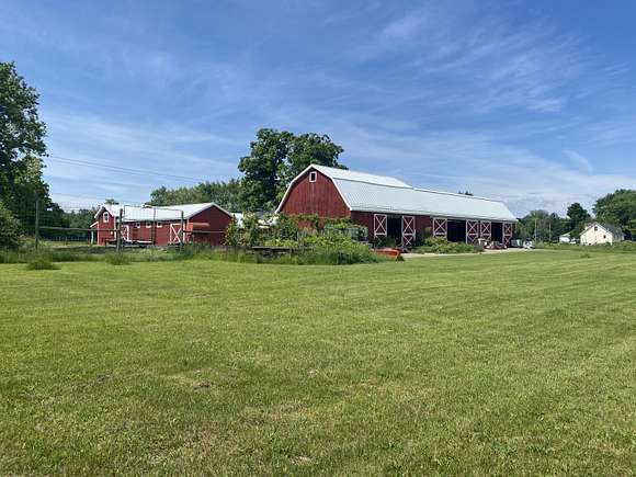 29 Acres of Improved Agricultural Land for Sale in Mount Morris, Michigan