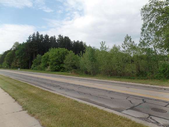 7.5 Acres of Residential Land for Sale in Greenville, Michigan
