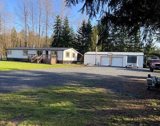 2.6 Acres of Land with Home for Sale in Toledo, Washington